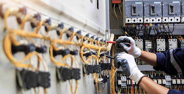 Professional Electrician technician working in Harbor, OR